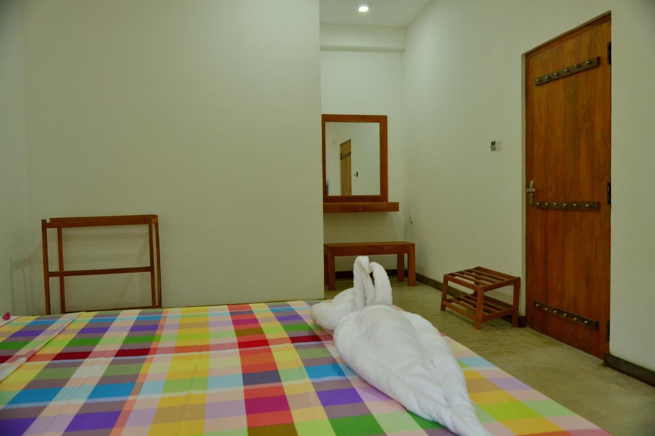 Girilena Resort Dambulla Bagian luar foto