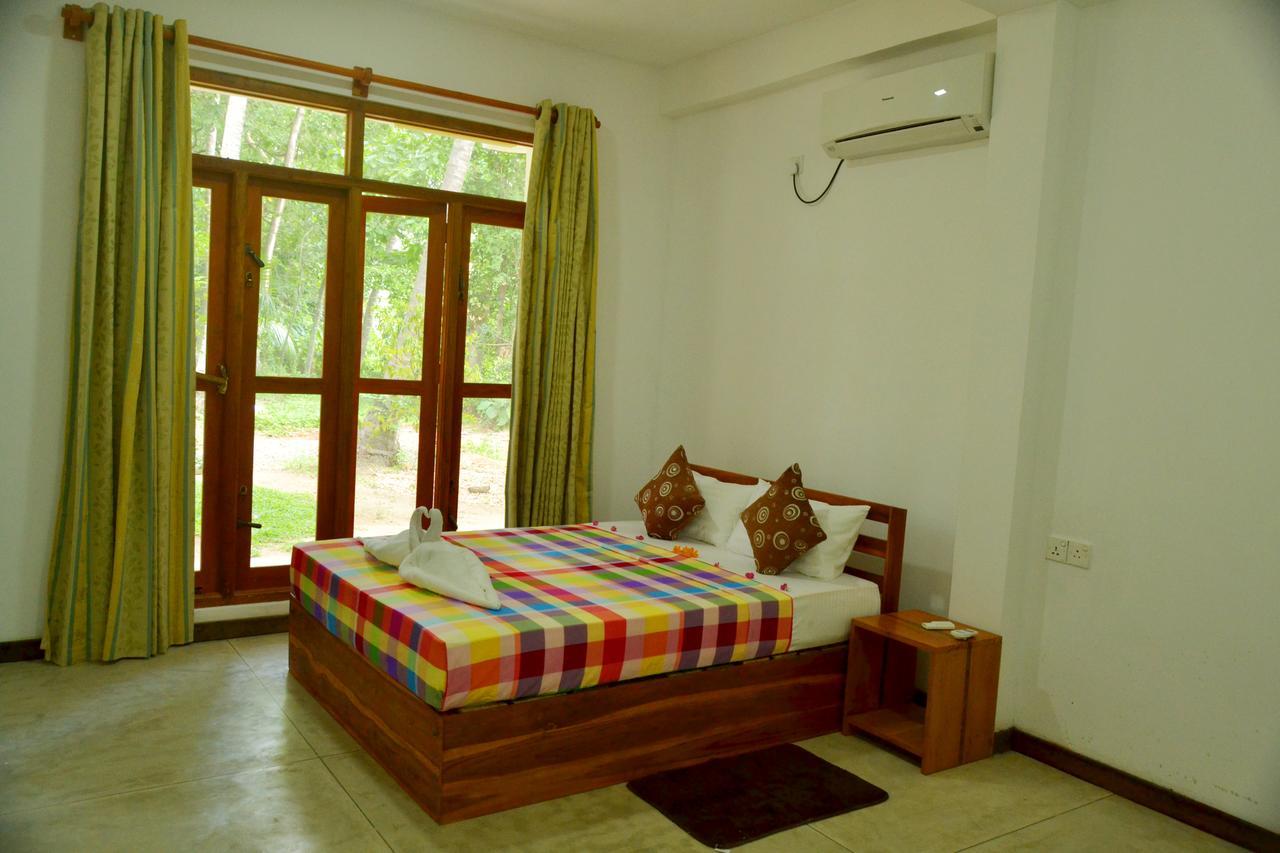 Girilena Resort Dambulla Bagian luar foto